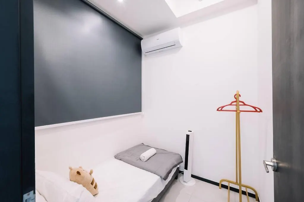 Seaview Infinity Pool 3Br 2Carparks 8Pax Daire Jelutong 0*,